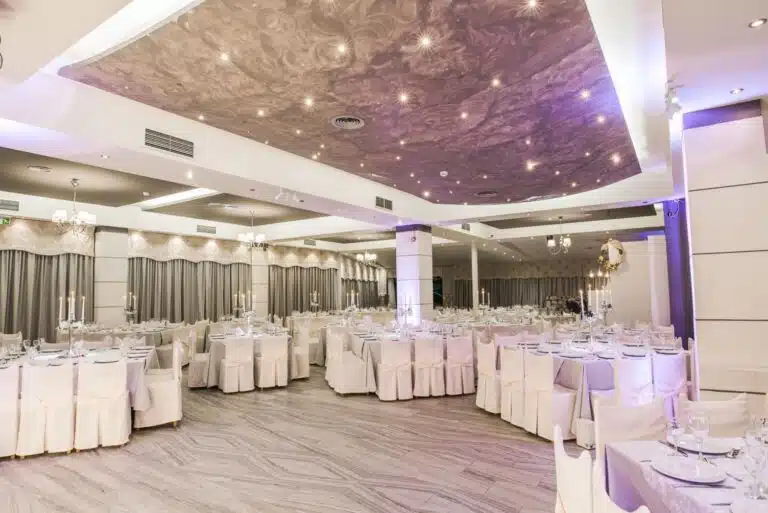 Αίθουσα Grand