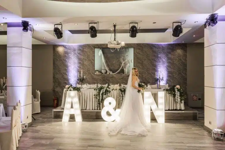 Αίθουσα Grand